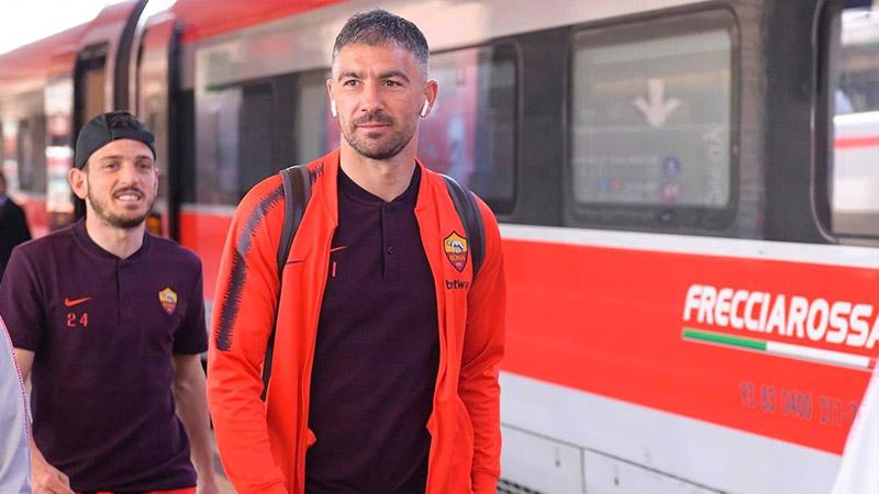 Kolarov'un transferine Roma engeli: "Kesin olarak kalıyor"