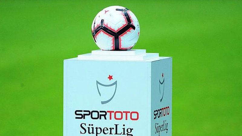 Süper Lig'den milli takımlara 65 futbolcu gitti