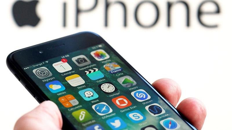 Yeni iPhone modellerinin isimleri ortaya çıktı