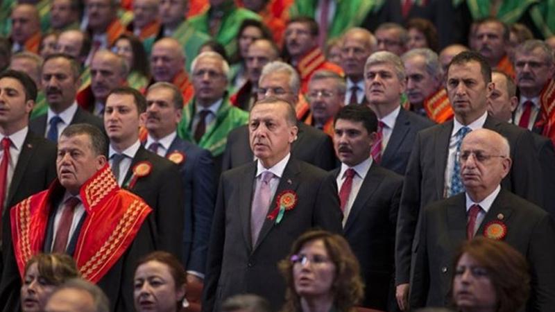 Ankara Barosu da Yargıtay'ın davetini reddetti: "Adli yılı Saray çatısı altında değil, Atamızın huzurunda karşılayacağız"