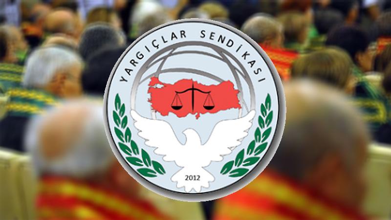 Yargıçlar Sendikası'ndan Adli Yıl Açılış Töreni'ne katılmayacağını açıklayan barolara destek