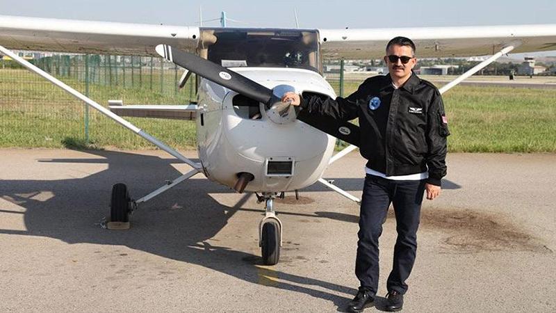 "Onların uçuşa elverişlilik sertifikalarına güvenmiyorum" demişti; Pakdemirli pilotluk lisansını THK’da yeniletmiş