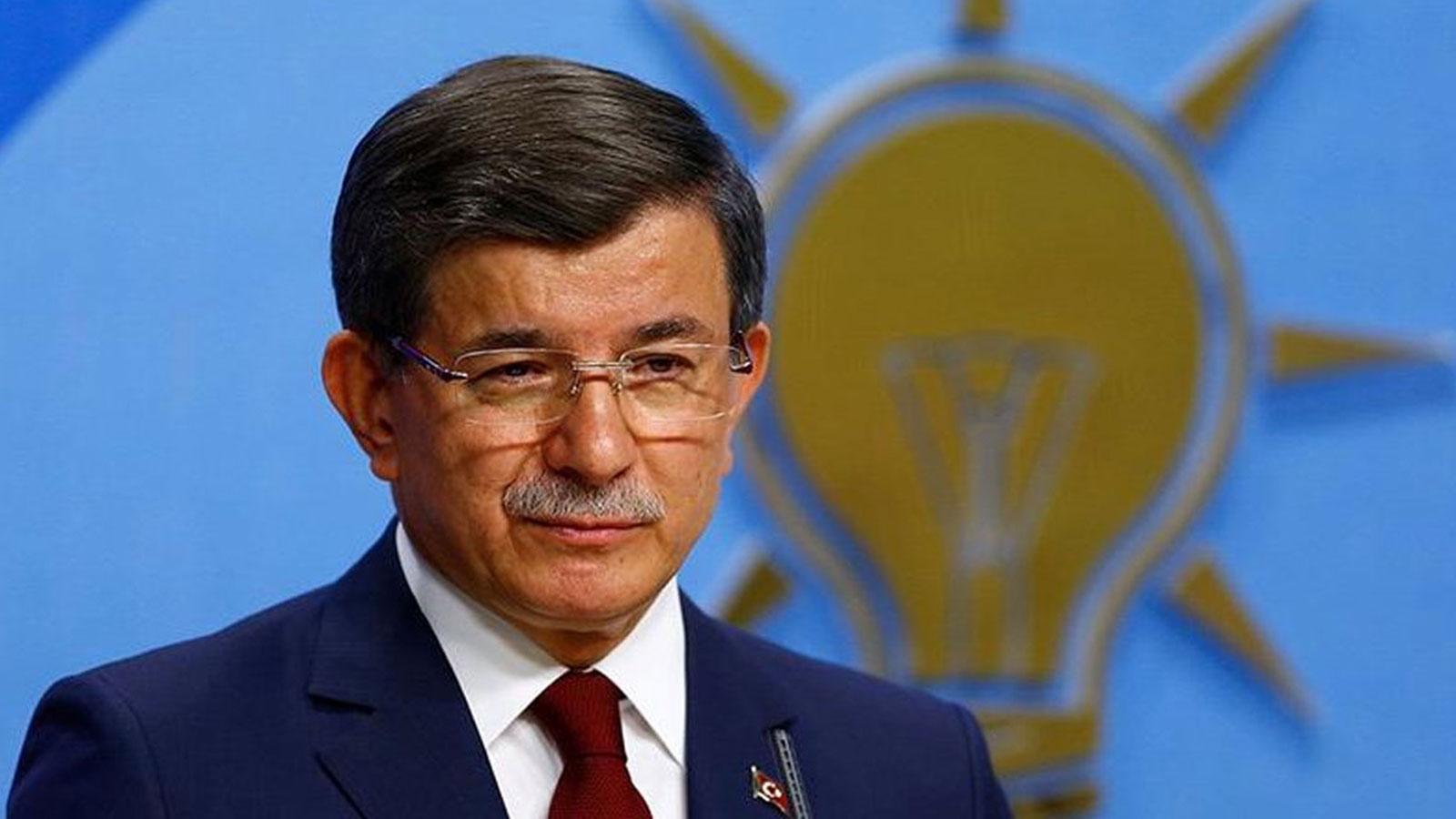 AKP’nin Davutoğlu kararının ardından ilk istifa