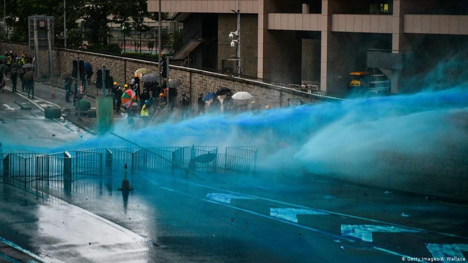 Hong Kong'da demokrasi eylemcilerine müdahale