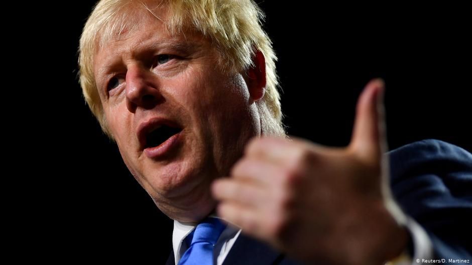 Johnson: Brexit ertelenmeyecek