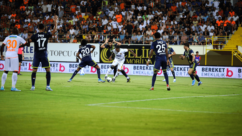 Fenerbahçe Alanya'da kayıp