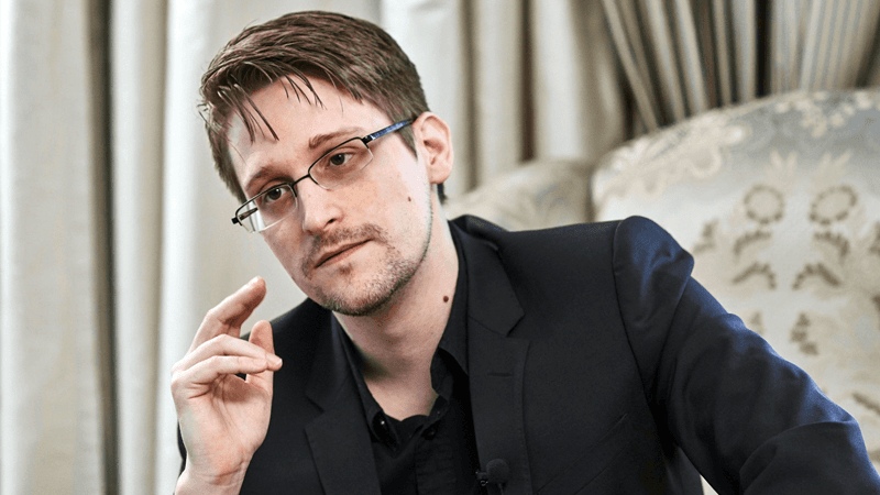 Trump, Edward Snowden'in affı konusuna 'göz atacağını' söyledi 