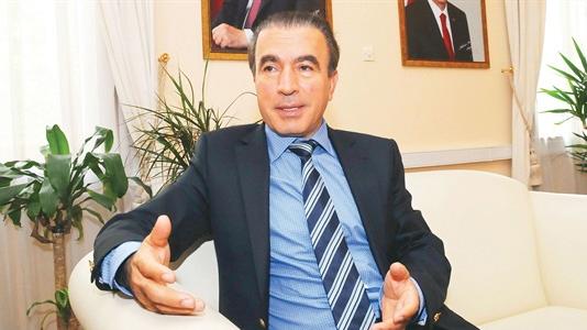 Özkök: Cumhuriyet'e gönderilen bu mesaj şahsi mi, AKP’de, medya ve özgürlükler konusunda yeni bir anlayışın işareti mi?