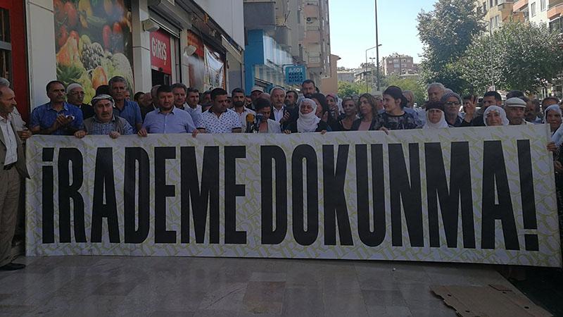 Kayyım atamalarının 37. gününde protestolar sürüyor: "Gerçek ve adalet için dayanışmaya devam"