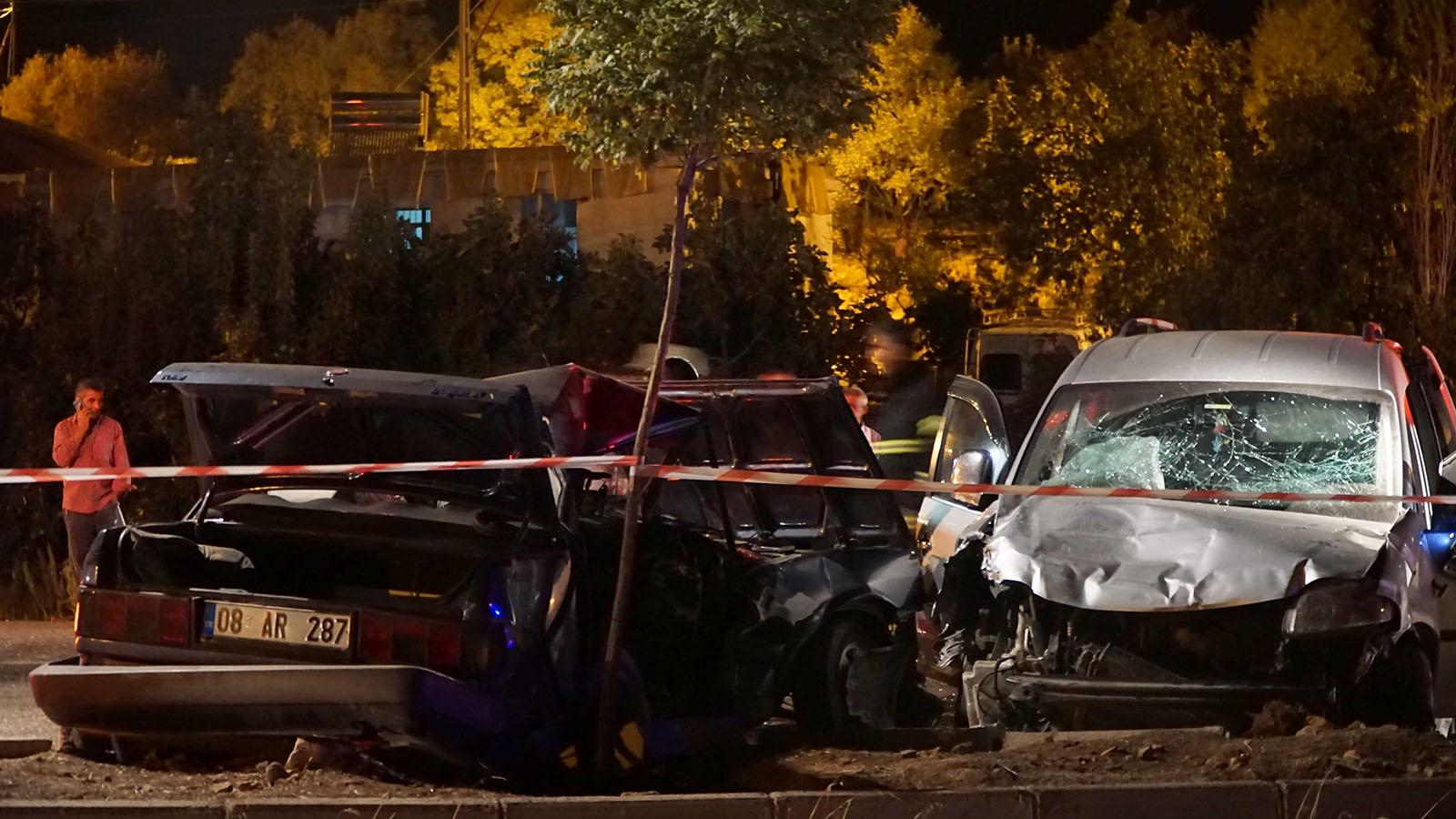 Adıyaman'da trafik kazası: 1 ölü, 2 yaralı