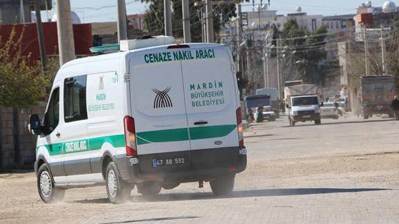 Mardin'e atanan kayyım, iki ilçe belediyesine tahsis edilen cenaze aracını geri aldı