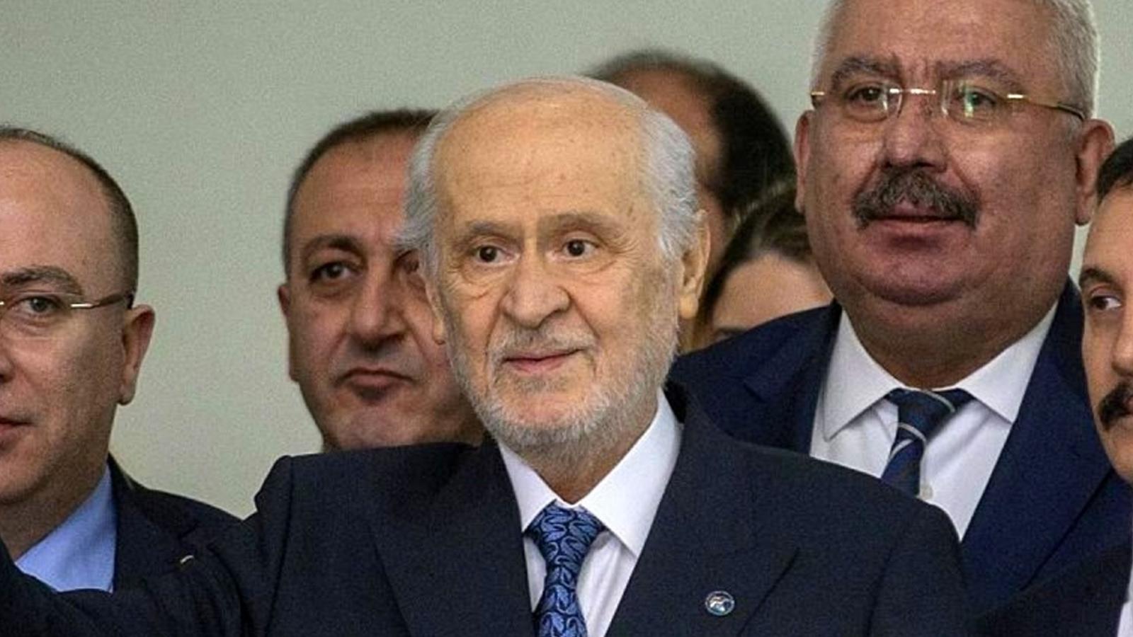 Sabah başyazarı Barlas: Kaderde Devlet Bahçeli’nin sakalına takılmak da varmış