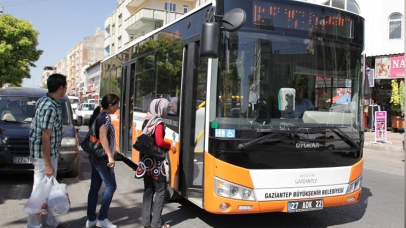 Gaziantep'te CHP'nin "Aylık öğrenci akbili ücreti 50 liraya düşürülsün" teklifi AKP'lilerce reddedildi