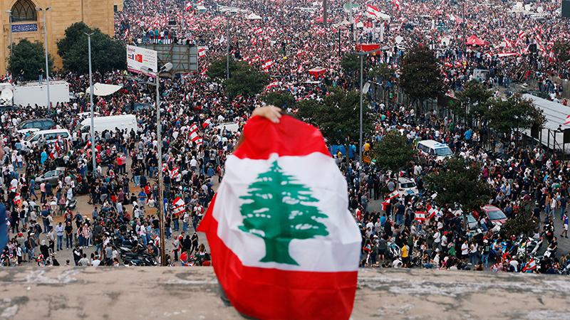 Lübnan'da protestolar 5. gününde: Ülkede genel grev başlatıldı