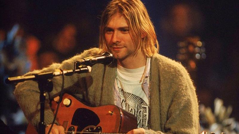 Kurt Cobain'in saçları açık artırmada 14 bin dolara satıldı