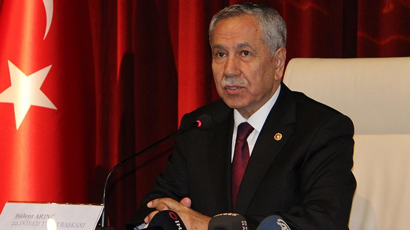 Arınç: Cumhurbaşkanımızdan ne eleştiri geldi, ne de yüz asıklığı oldu