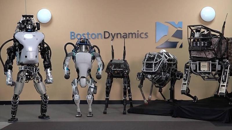 Robot üreticisi Boston Dynamics CEO’su Raibert: Dengesini nasıl bulduğunu görmek için bir yaşındaki kızımı ittim