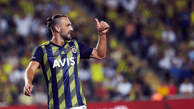 Vedat Muriqi, Kosova'da yılın futbolcusu seçildi