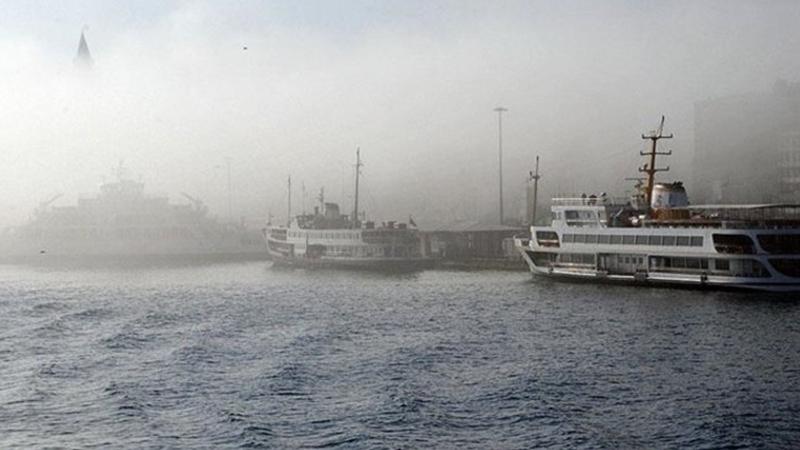 İstanbul'da vapur seferlerine sis engeli