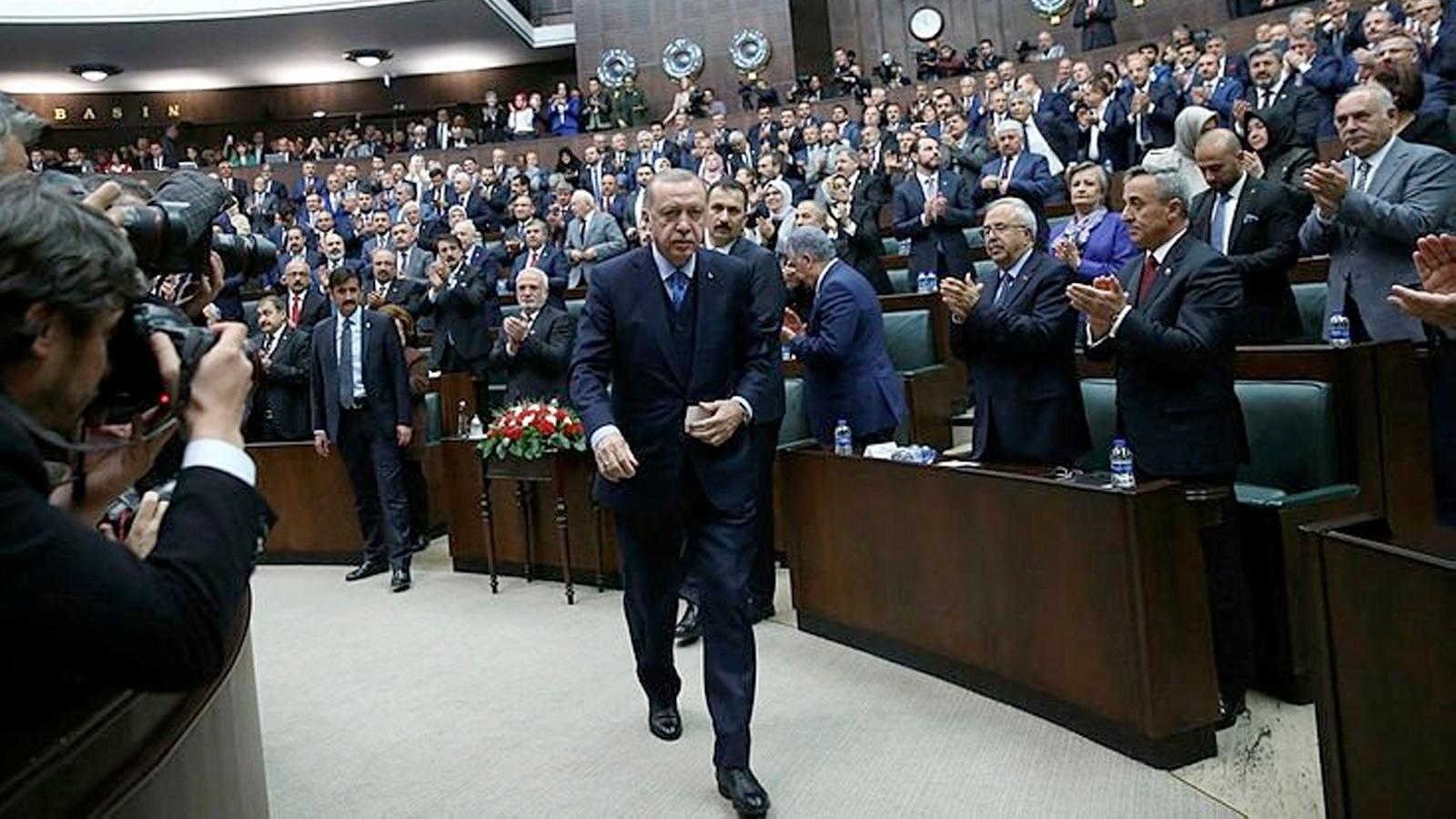 Sabah Gazetesi Ankara Temsilcisi’nden AKP’lilere uyarı: Takdir edilmek, tercih edilmek anlamına gelmeyebilir!