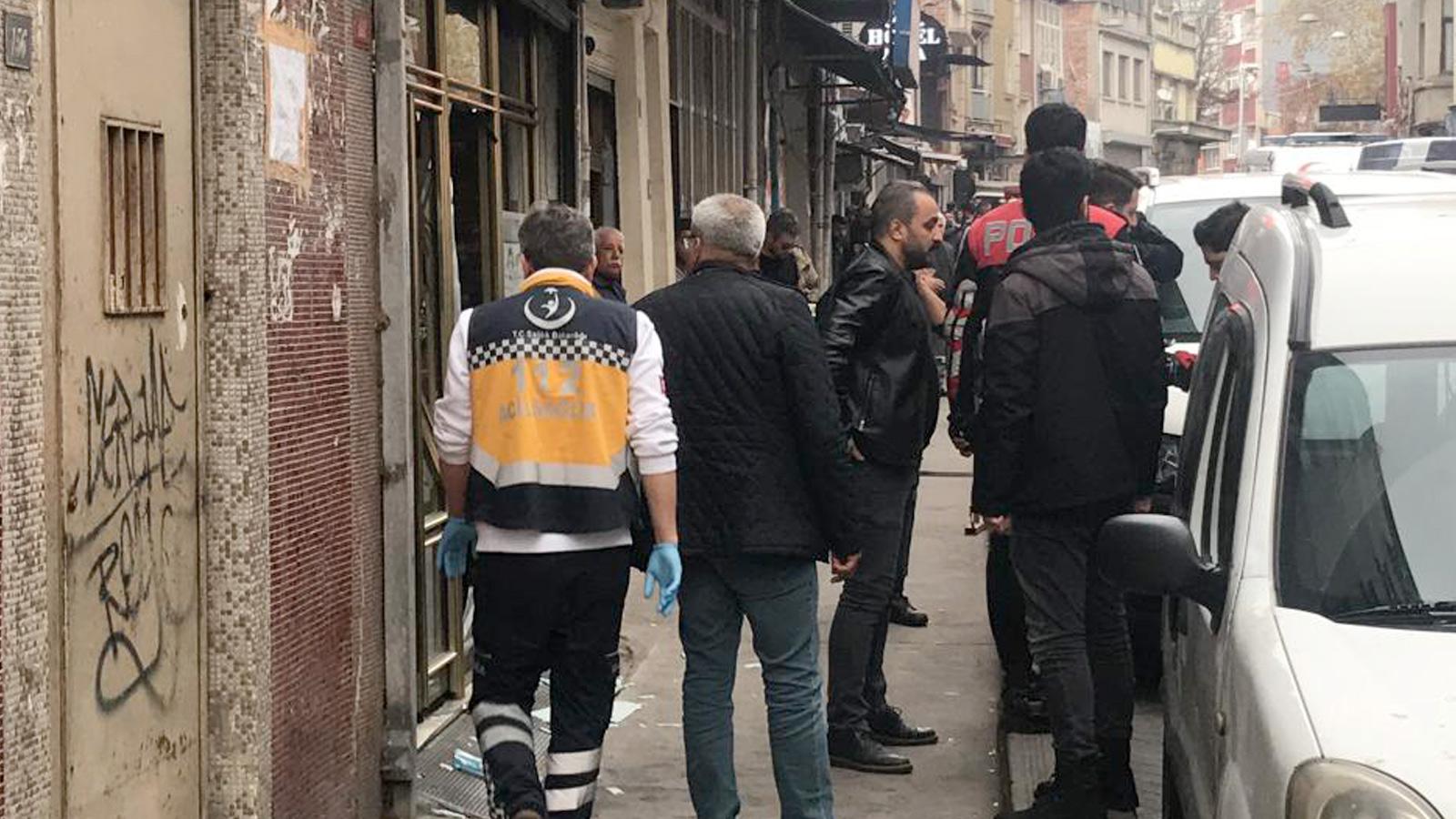 Beyoğlu'nda internet kafeye silahlı saldırı: 4 yaralı