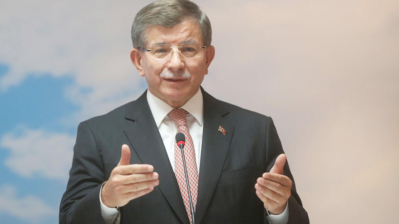 Davutoğlu: "Kriz yok" demek basiretsizlik, bunlar krizi yönetemiyor