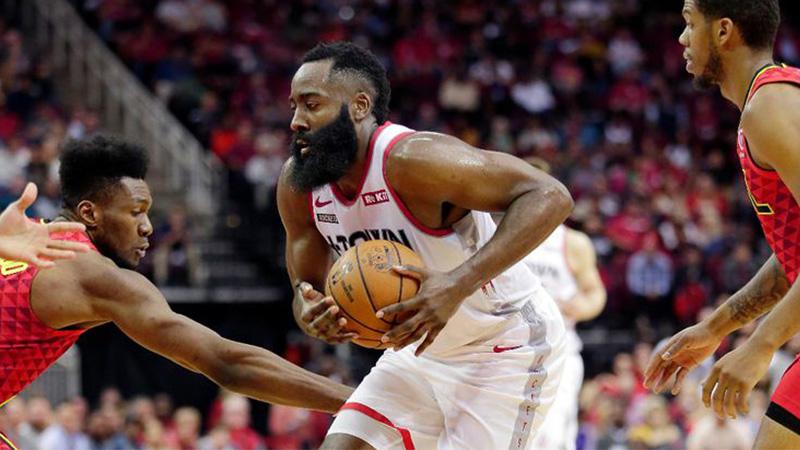 Harden'dan 3 çeyrekte 60 sayı