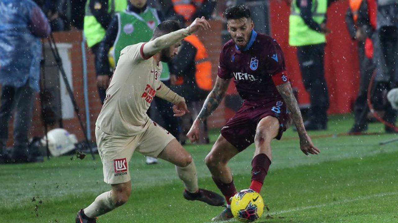 Spor yazarları Trabzonspor-Galatasaray derbisini değerlendirdi: "Nagatomo’dan altın gol"