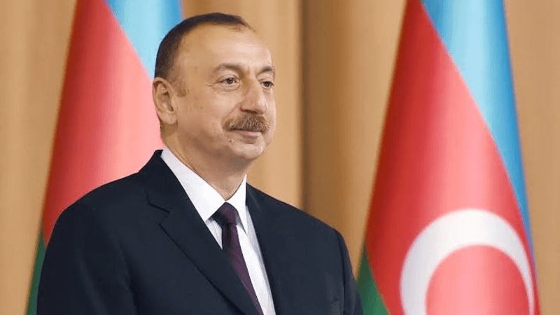 Azerbaycan Cumhurbaşkanı Aliyev: Ermenistan topraklarımızdan çıkar ve özür dilerse operasyonlar durur