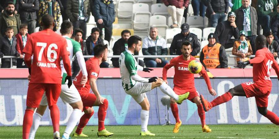 Konyaspor - Gaziantep FK maçında beraberlik