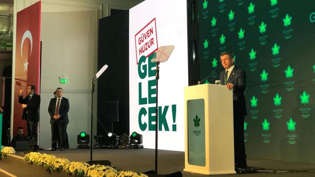 “Davutoğlu aslında TikTok’u reddetmiş”