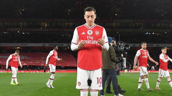 Uygur paylaşımı sonrası Arsenal'in yıldızı Özil'e Çin'de tepki: Gözümüzde pis bir karınca kadar değerin kalmaz