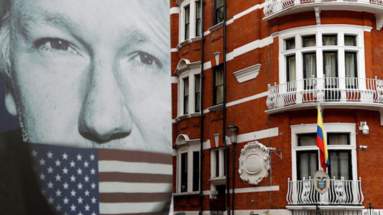 Britanya İçişleri Bakanı'na "Assange'ı ABD'ye iade etmeyin" çağrısı