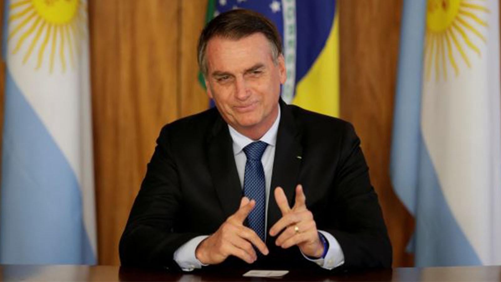 Brezilyalı lider Bolsonaro: Sende eşcinsel yüzü var