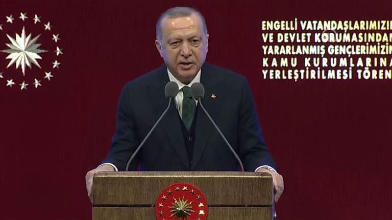 Erdoğan'dan geç evliliğe tepki: Genç yaşta evlenmiyorlar, çoğu 30'u aşkın evleniyor ya da evde kalıyor; böyle bir şey olabilir mi ya!