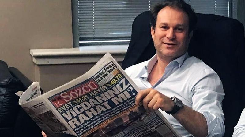 Hakkındaki yakalama kararı kaldırılan Sözcü gazetesi sahibi Burak Akbay: Bir an önce dönmeyi sabırsızlıkla bekliyorum