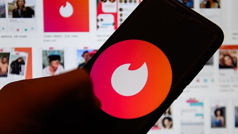 Tinder'da 70 binden fazla kadının fotoğrafı çalındı