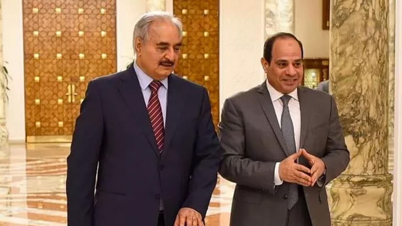 Middle East Eye: Mısır lideri Sisi, Libya'da Hafter'den desteğini çekmeyi düşünüyor