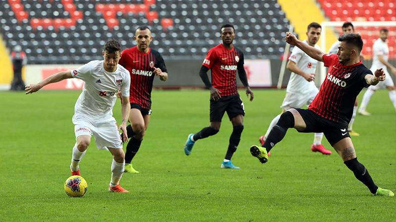 Lider Sivasspor'a Gaziantep'te soğuk duş!