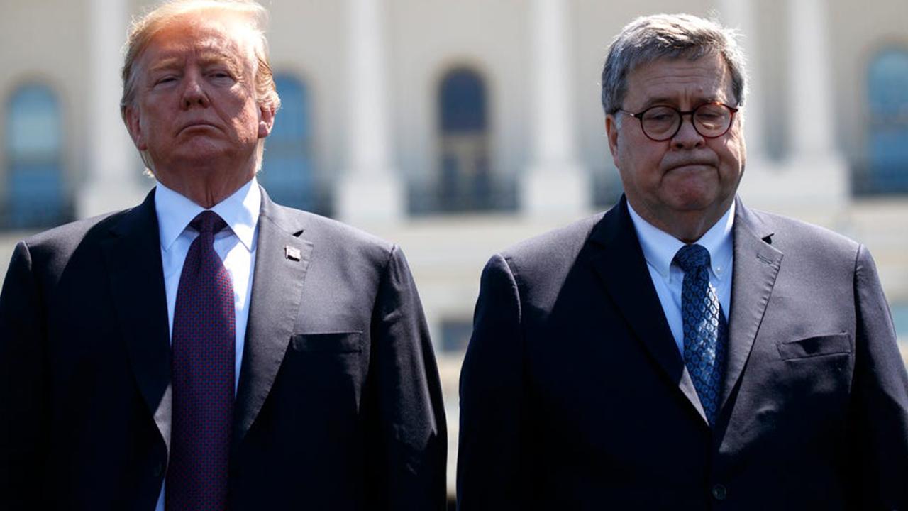 Trump'tan Adalet Bakanı Barr'a yanıt: Ceza davalarına istediğim gibi müdahale ederim