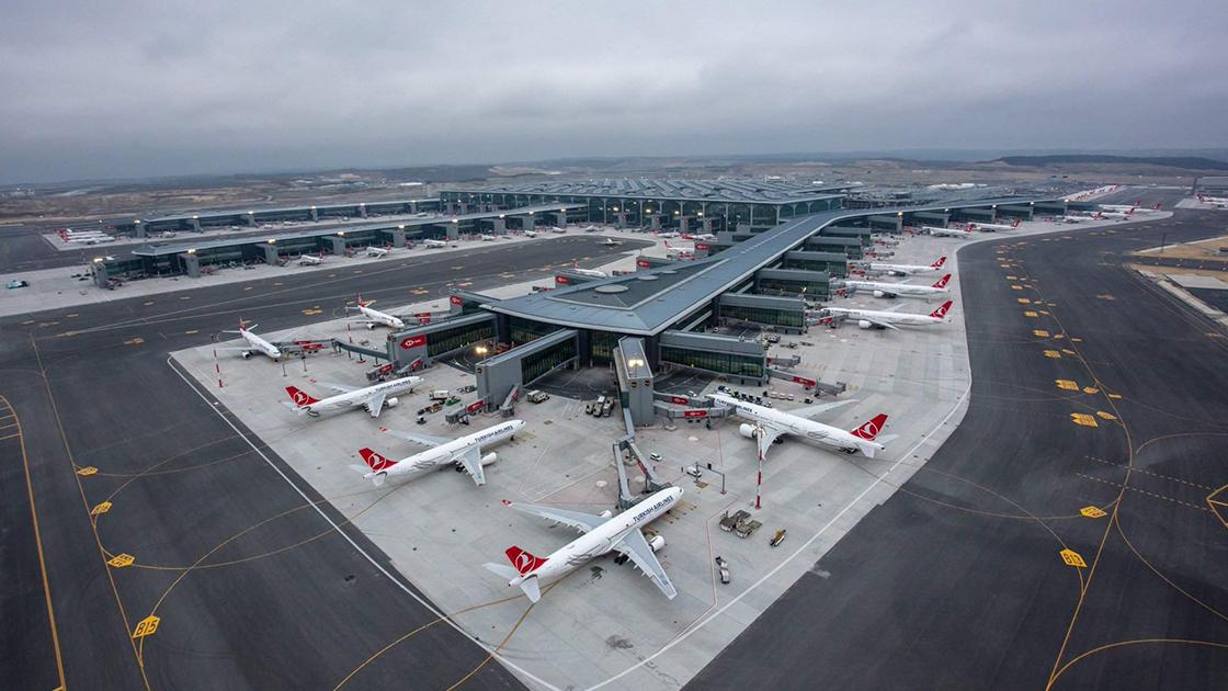 Sabiha Gökçen'deki ikinci pist yıllardır bitirilemezken, İstanbul Havalimanı'ndaki üçüncü pist 18 Haziran'da açılacak