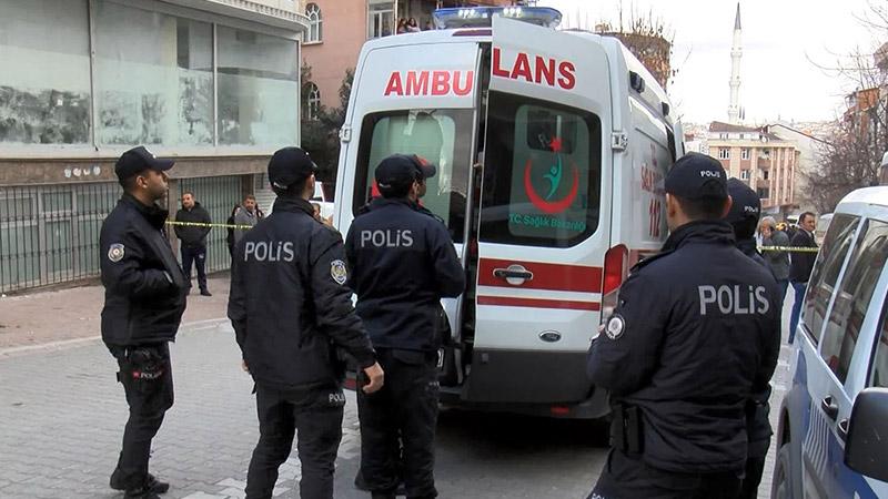 Polise bıçakla direnen cezaevi firarisi vurularak yakalandı