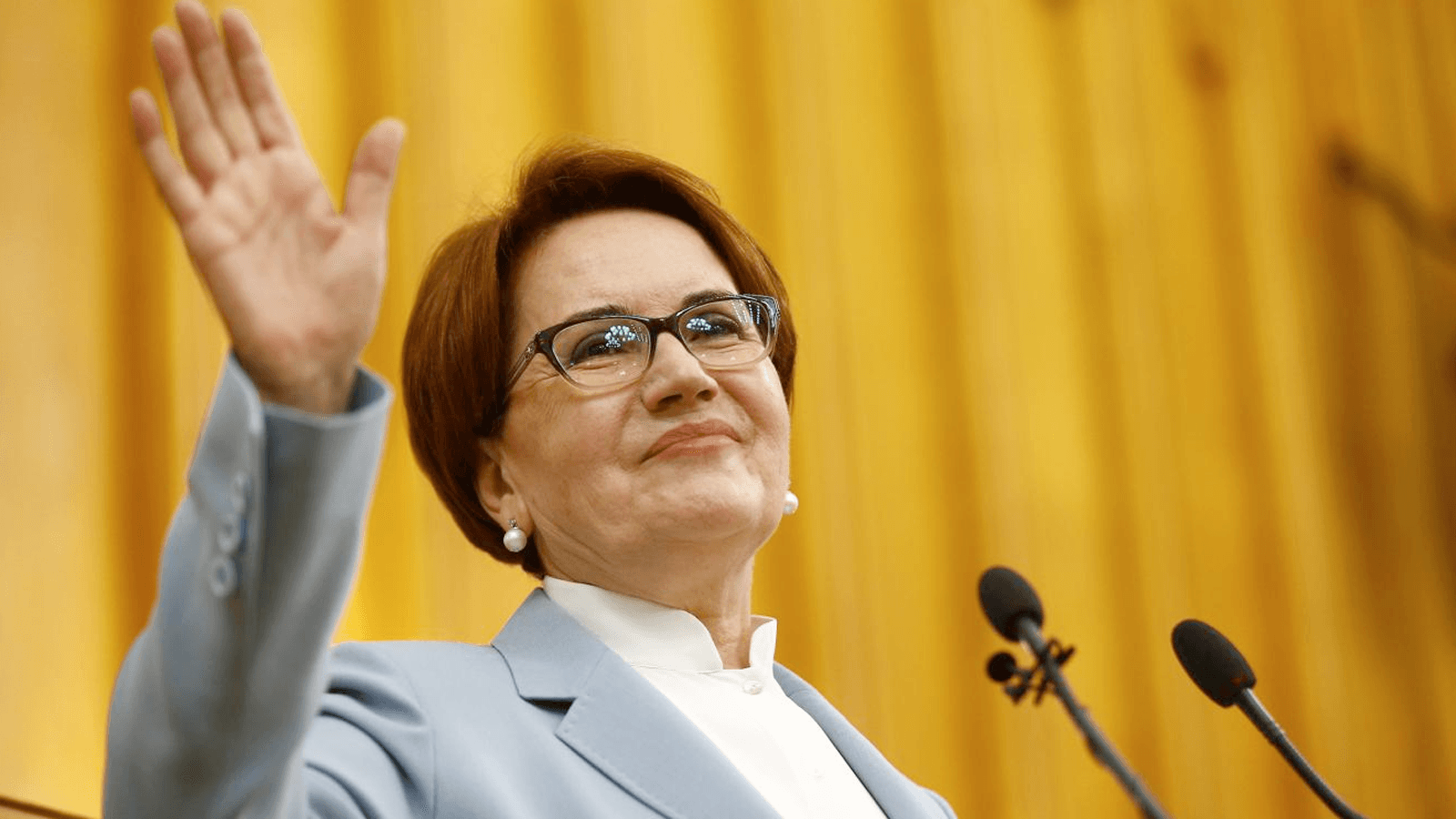 Meral Akşener ikinci kez babaanne oldu