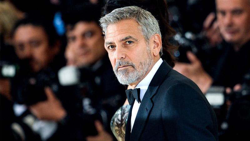 George Clooney, motosiklet kazasından sonra videosunu çekenleri eleştirdi: İçinizden, her birini tutup silkelemek geçiyor