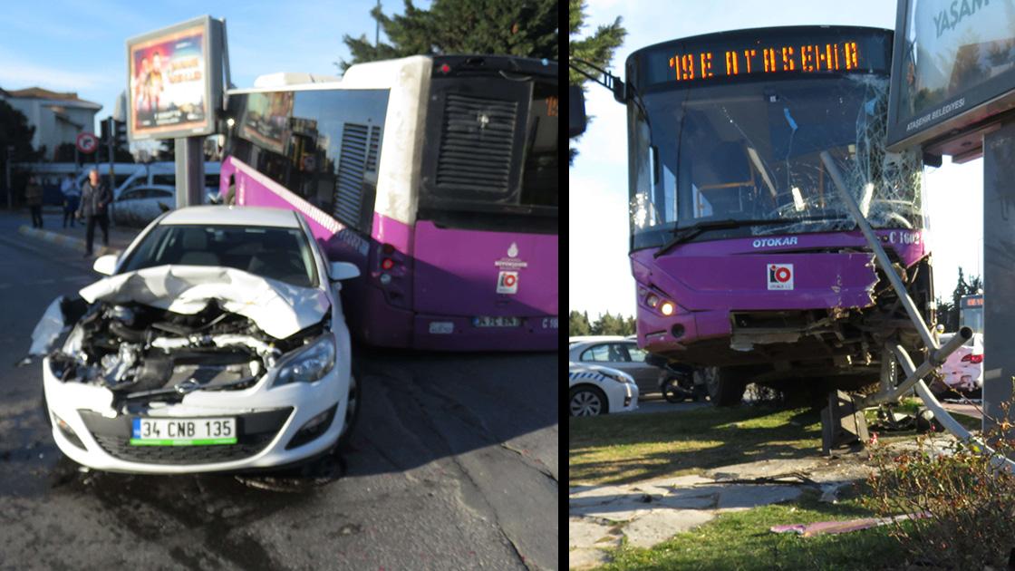 İstanbul'da Özel Halk Otobüsü reklam panosuna çarptı