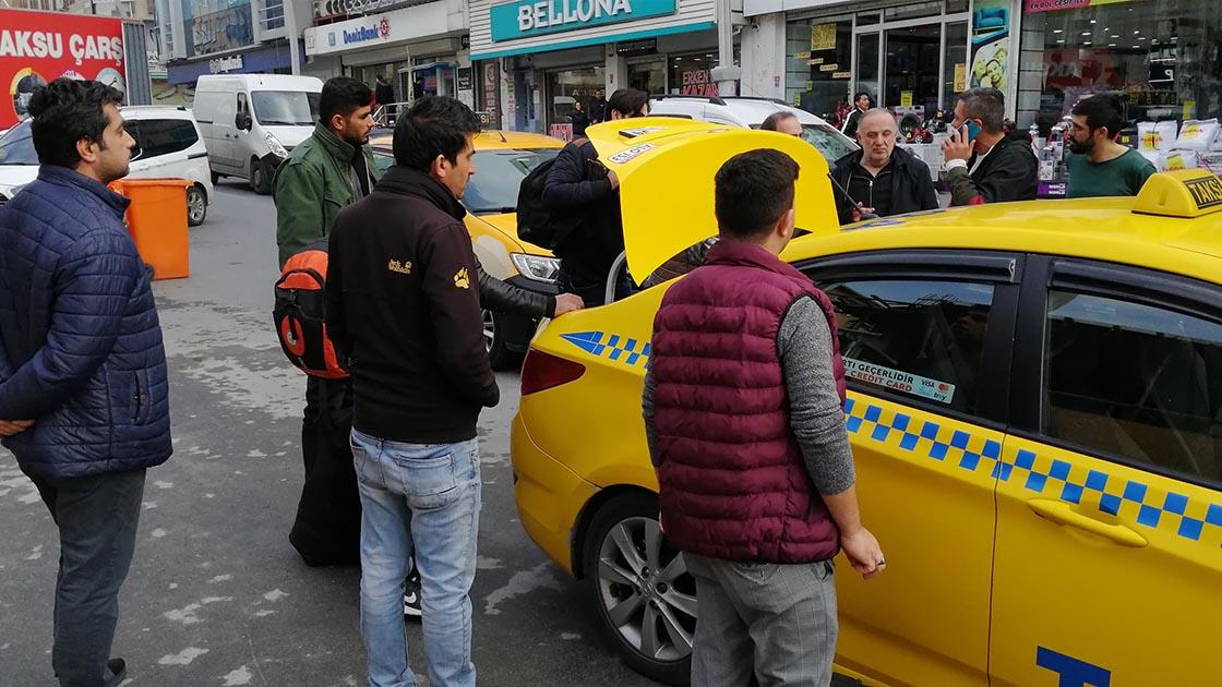 "Mültecileri sınıra götürmek yasaktı ama devlet onay vermiş" diyen taksi şoförü: Kişi başı 200 lira alanlar var