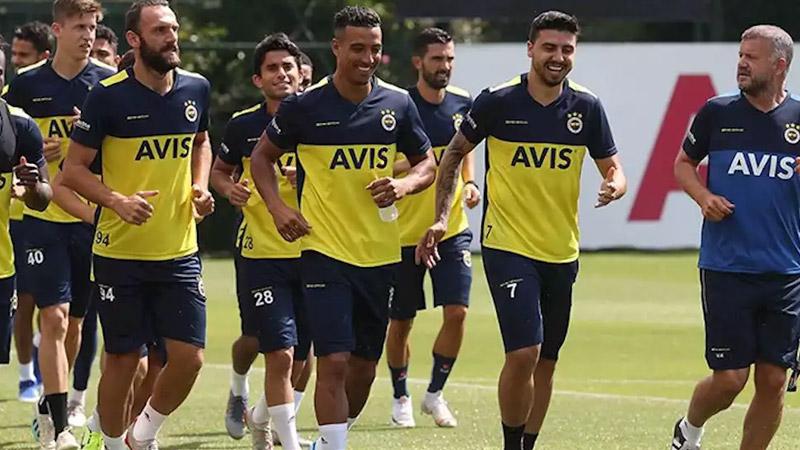 Fenerbahçe'de sezon sonu 8 yolcu!