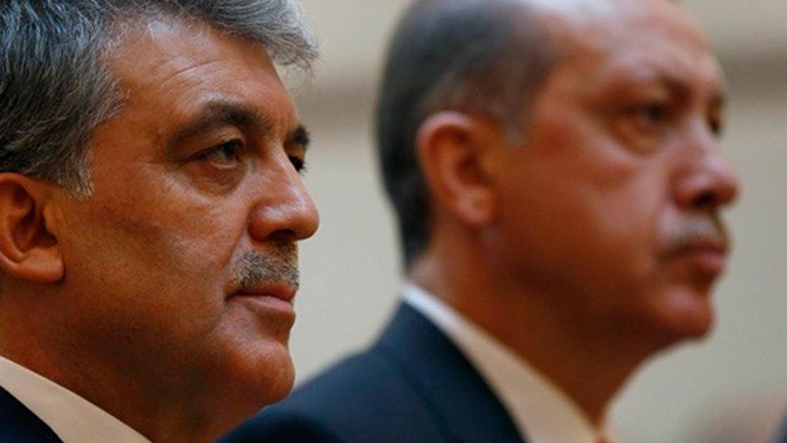 Abdullah Gül'den Erdoğan'ın 10 büyükelçiyi istenmeyen adam ilan etme talimatına: Başka krizlerin önünü açar