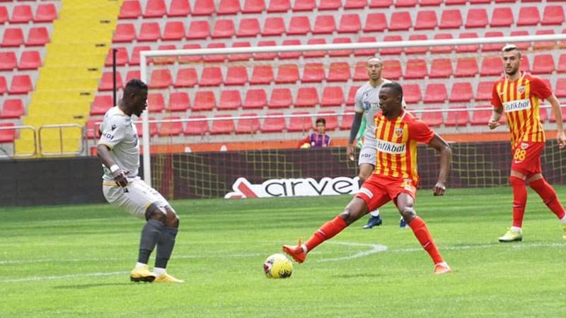 Kayserispor TFF'nin 'seyircisiz devam' kararına tepkili