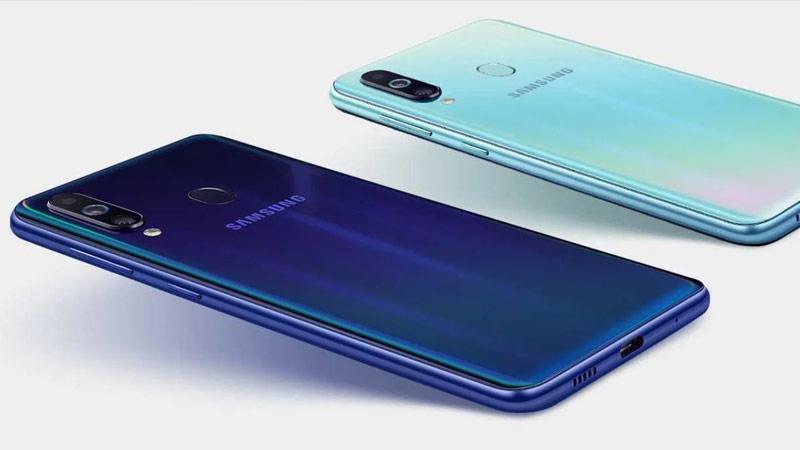 Samsung yeni telefonu Galaxy M21'i tanıttı